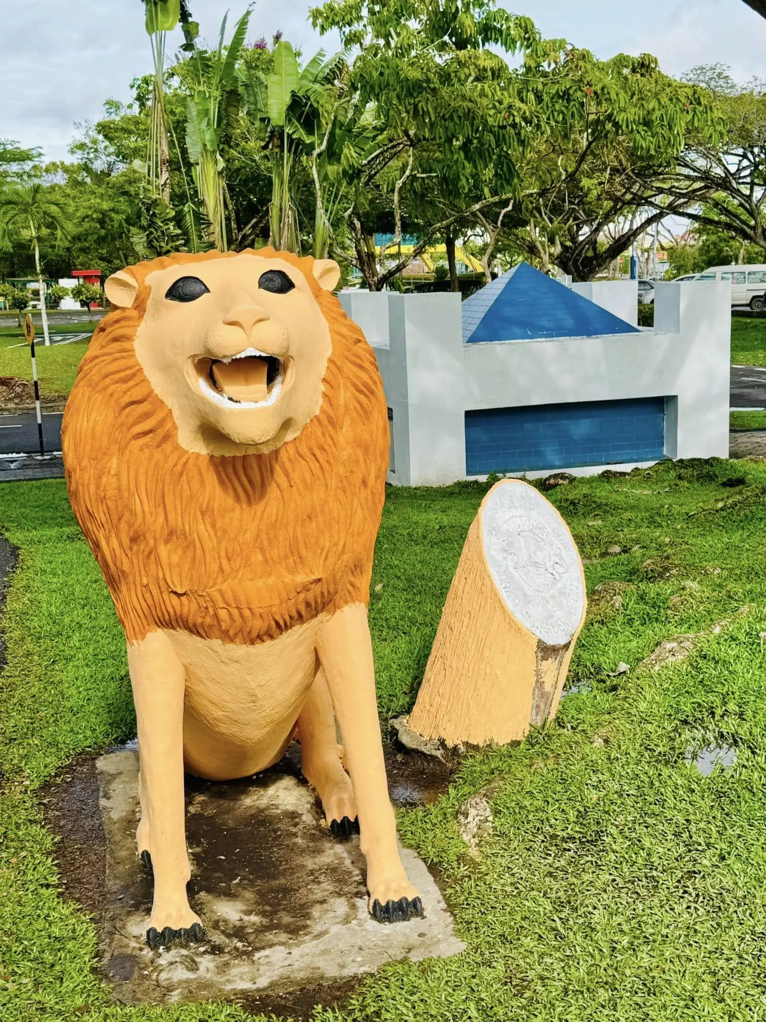 Lion Statue Miri