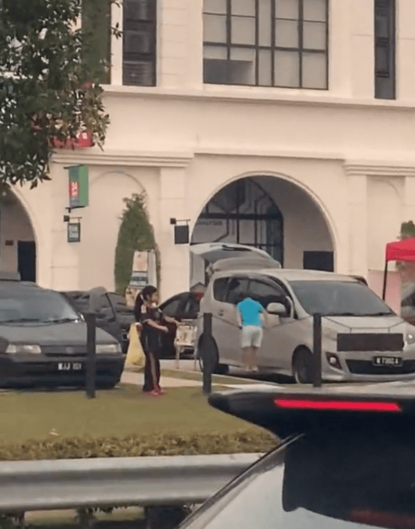 Little girl jump onto the chain