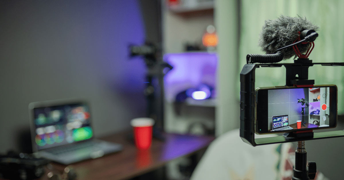 live session setting in a room