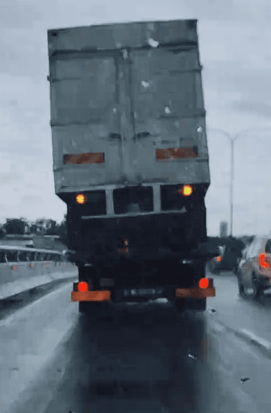 Lorry on truck Screenshot 2024-11-21 141159 (3)