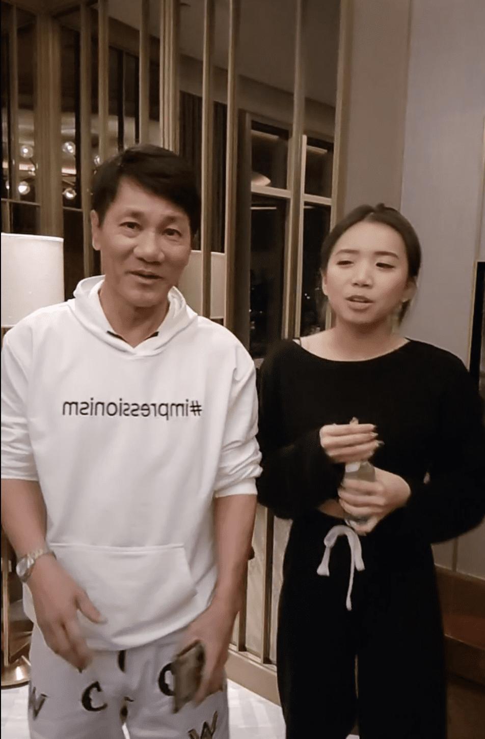 Mai Yu Ge Wang Lei raises fund for Malaysia 03