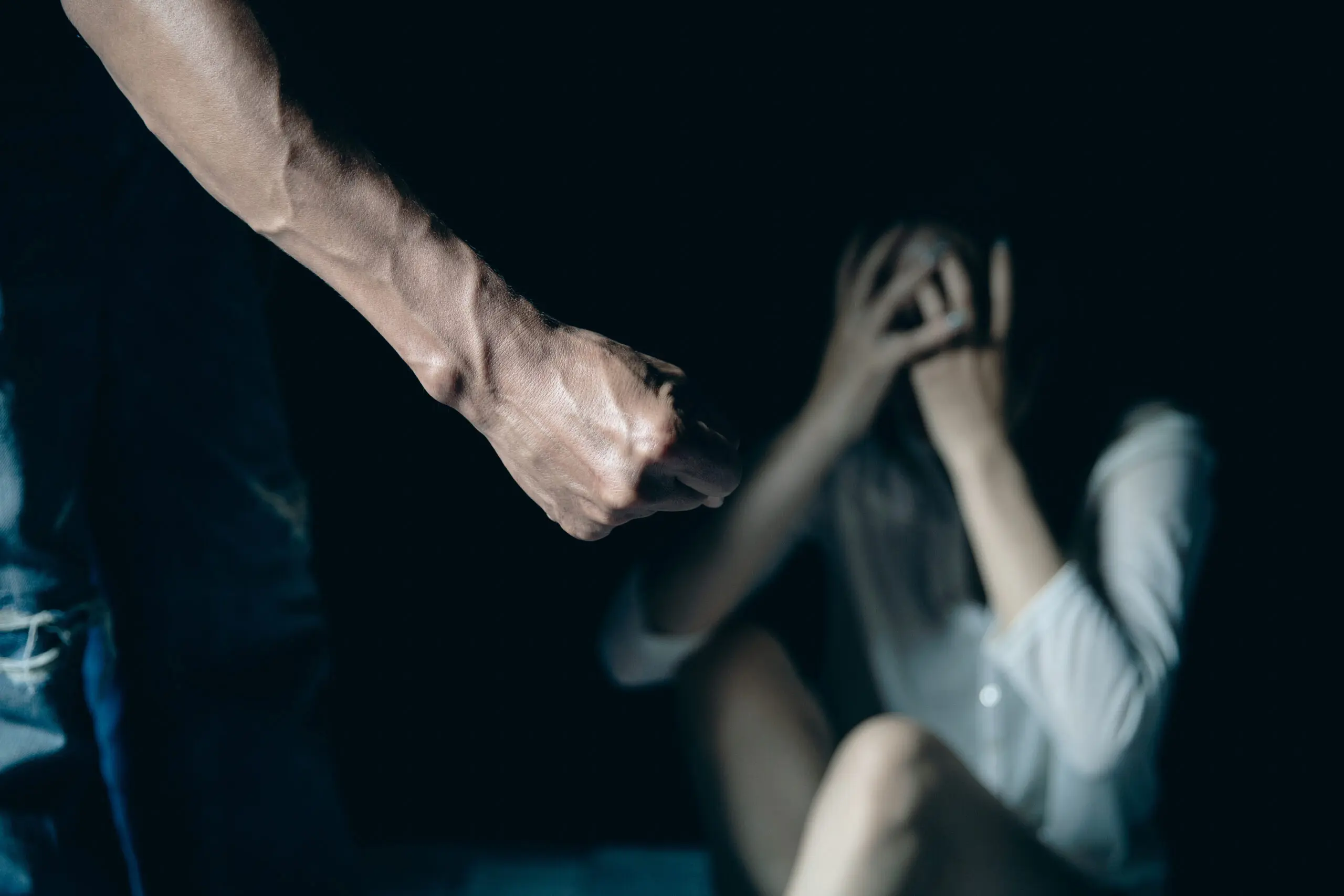 M'sian Beats Sex Worker After He Felt Payment For Her Services 'Wasn't Worth It', Jailed 6 Weeks