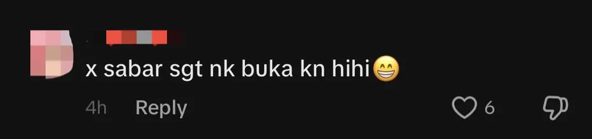 Man Accidentally Tears RM50 Notes While Opening CNY Angpao Given To Him comment 3