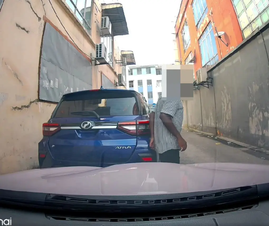 man walking away from the incindent after pooping