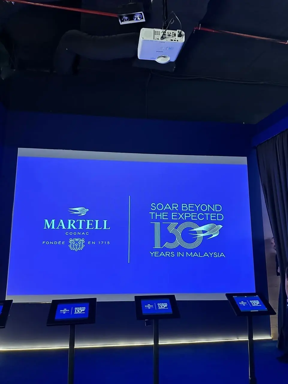 Martell_Ai room