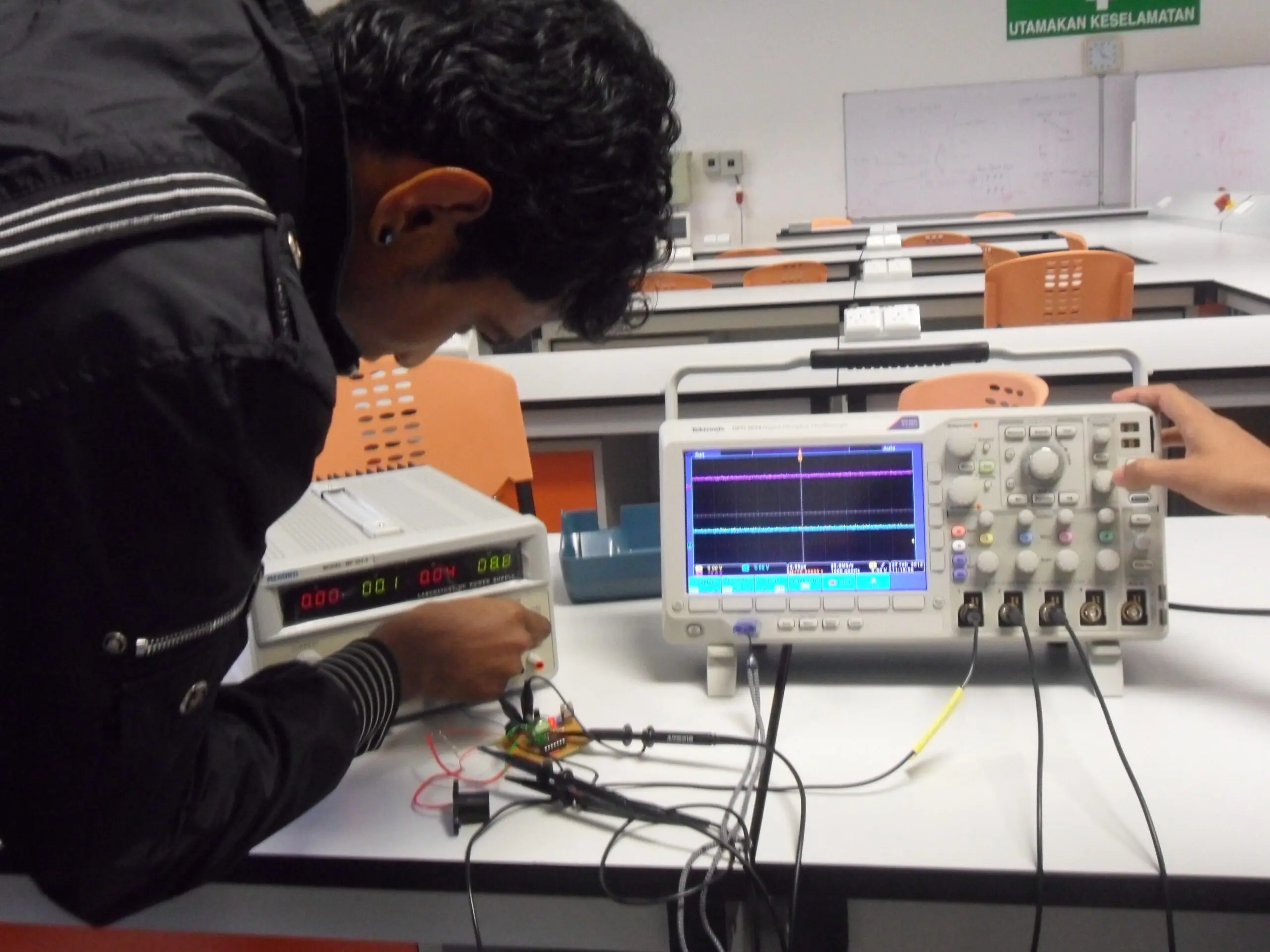 Selvakumar Mariappan testing a circuit
