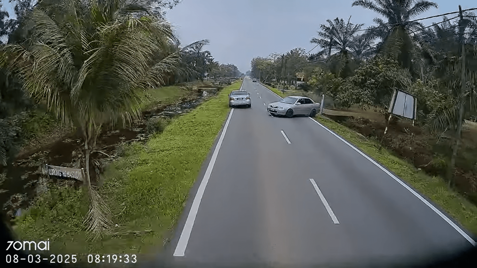 Mercedes-Benz nearly hits Waja