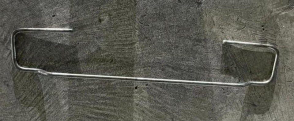 Metal rod used by Chia in robbery