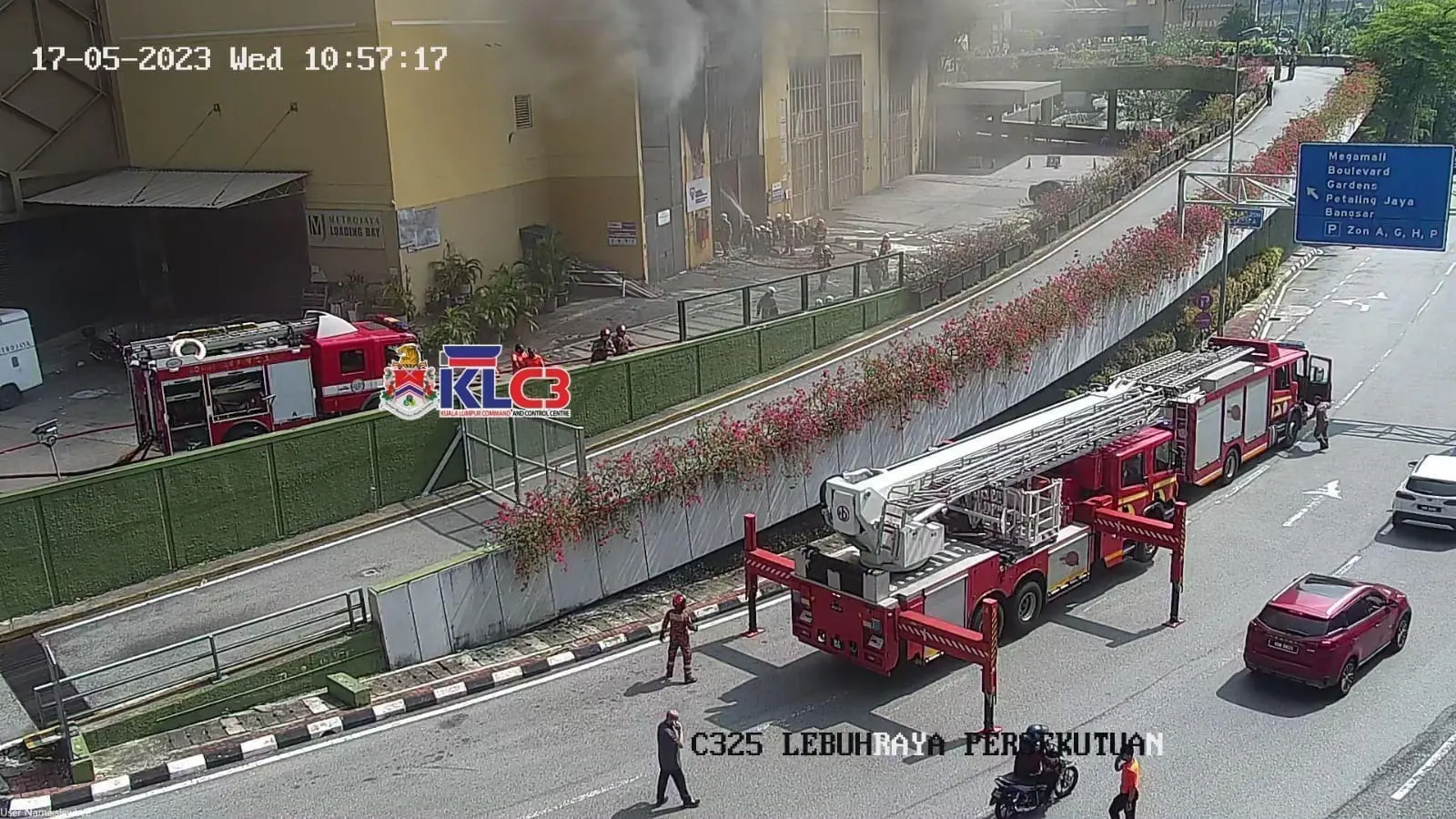 Mid valley megamall Fire 2