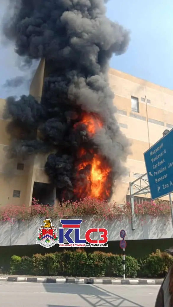 Mid valley megamall Fire 4