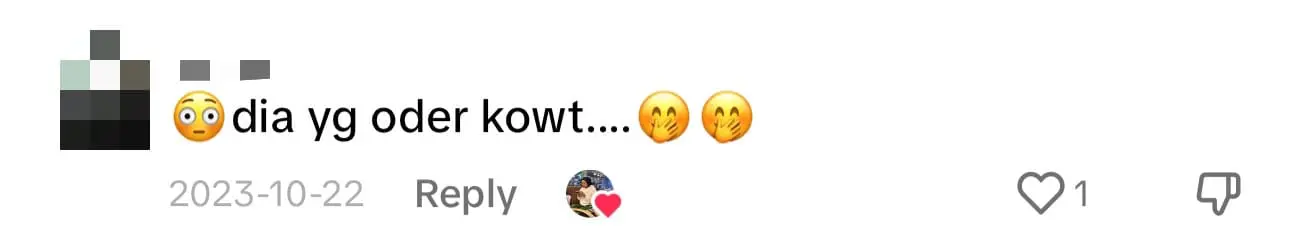 Monkey Steals Parcel From M'sian Family And Takes It To A Jungle comment 1