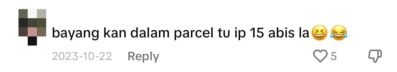 Monkey Steals Parcel From M'sian Family And Takes It To A Jungle comment 2