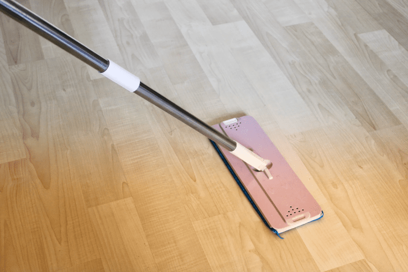 Mop with aluminium handle