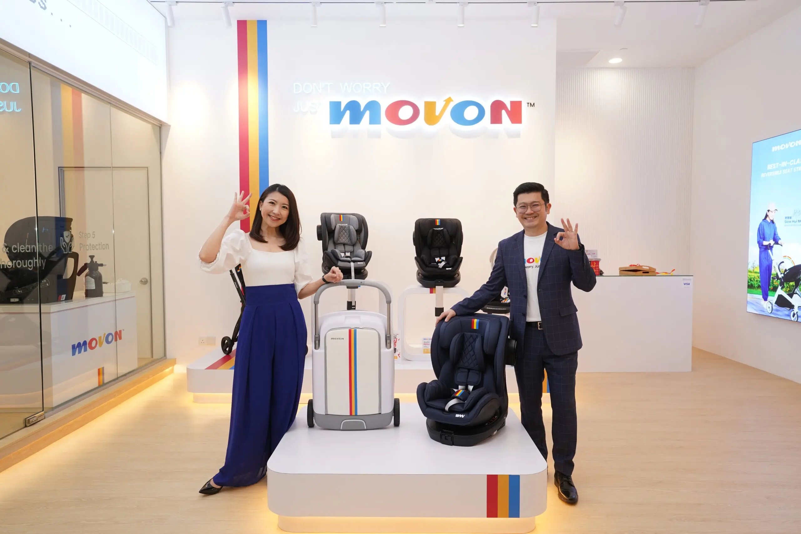 Mr Mak (WH Mak), CEO of MOVON Sdn Bhd  and Siow Hui Mei, Brand Ambassador of MOVON