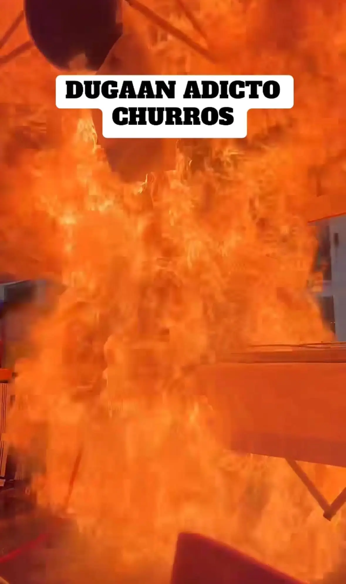 M’sian Churros Vendor’s Stall Goes Up In Flames After Rainwater Hits Hot Oil At Ramadan Bazaar