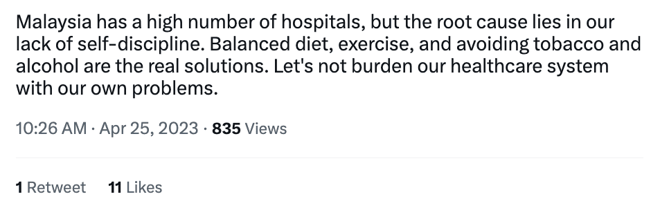 M’sian Gov’t Nurse Spotted Having IV Drip Inserted Into Hand While Working comment 03