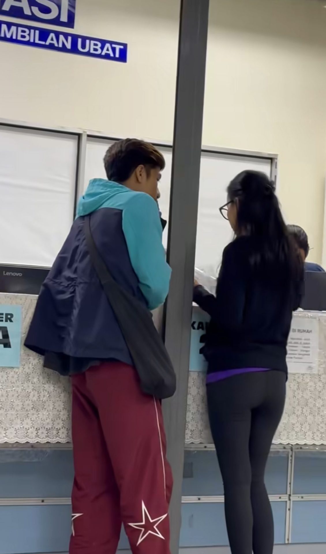 M’sian Husband Allegedly Caught Cheating In Front Of Wife While Out With Another Woman At Clinic