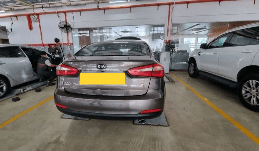 M'sian Man Has Car Stolen After Dining For 3 Hours At Hotpot Restaurant In JB