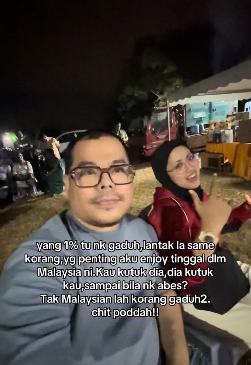 Msian man vibing at a tamil concert