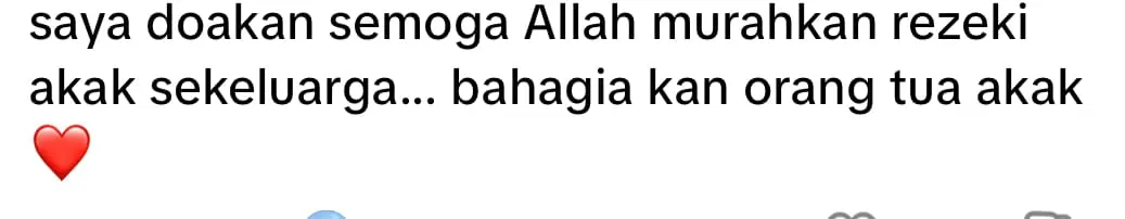 M'sian Woman Surprises Father With New Phone Following His Struggles With Old One comment