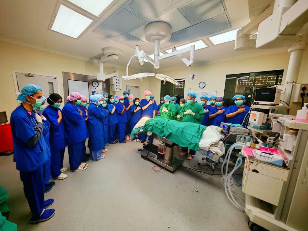 M'sian Woman Who Tragically Died In Jogging Accident Donates Her Eyes, Tawau Hospital Pays Final Tribute