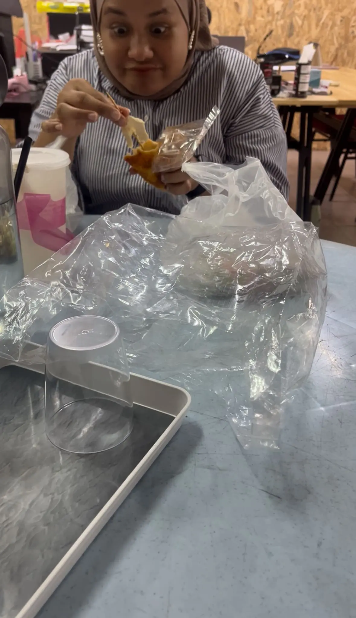 M'sians Shocked After Ayam Gunting’s Crunchy Coating Falls Off & Reveals Tiny Piece Of Chicken Inside