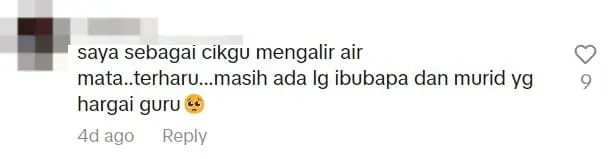 M'sian Students Gift Their Teacher Gold Bracelet As Farewell Present