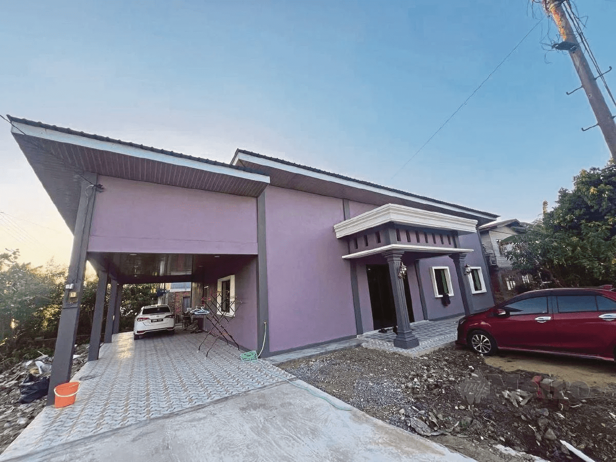 New house which M'sian siblings built for mother