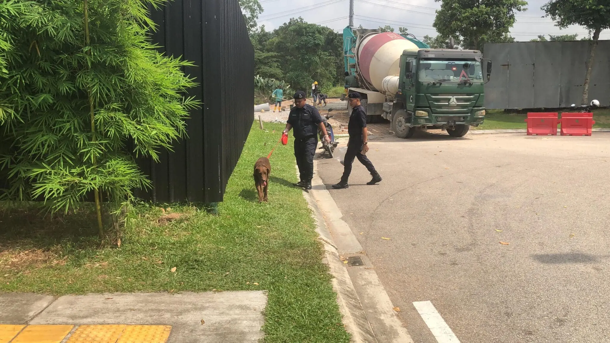 PDRM's K9 unit searching for Jia Hui