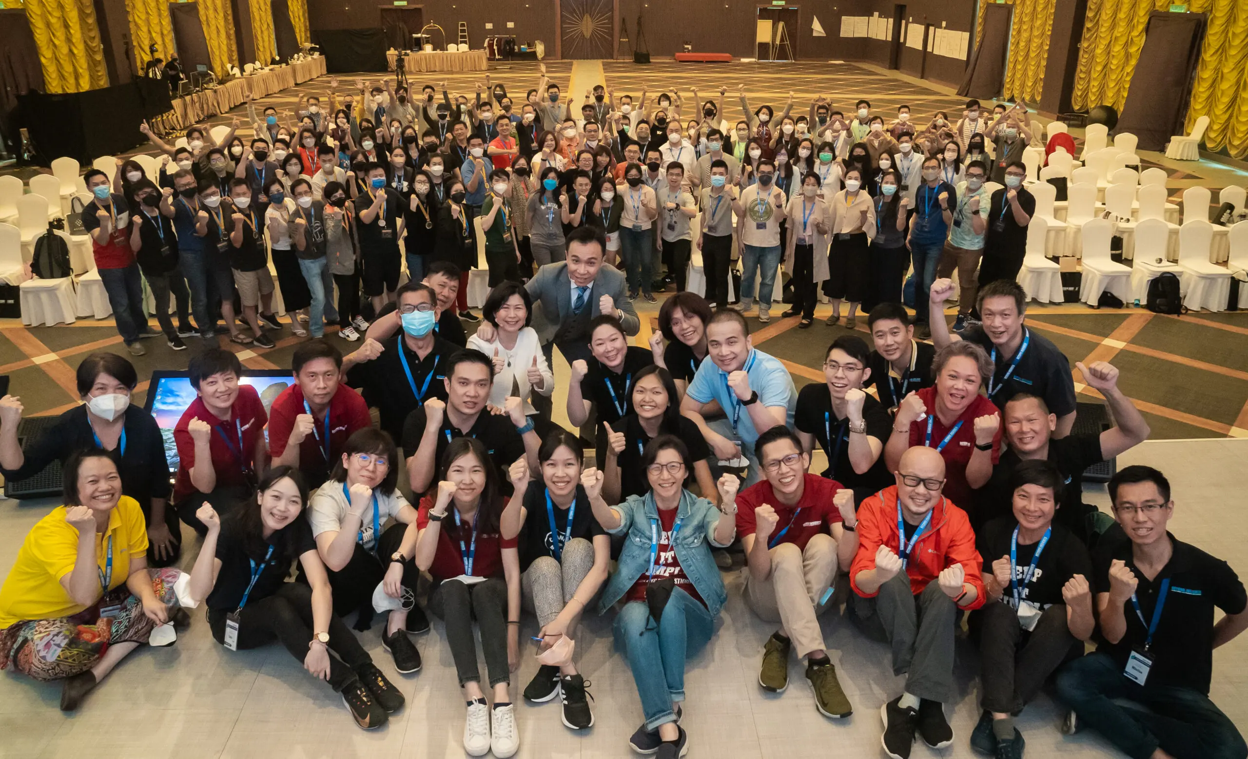 Beyond Insight's crew with participants