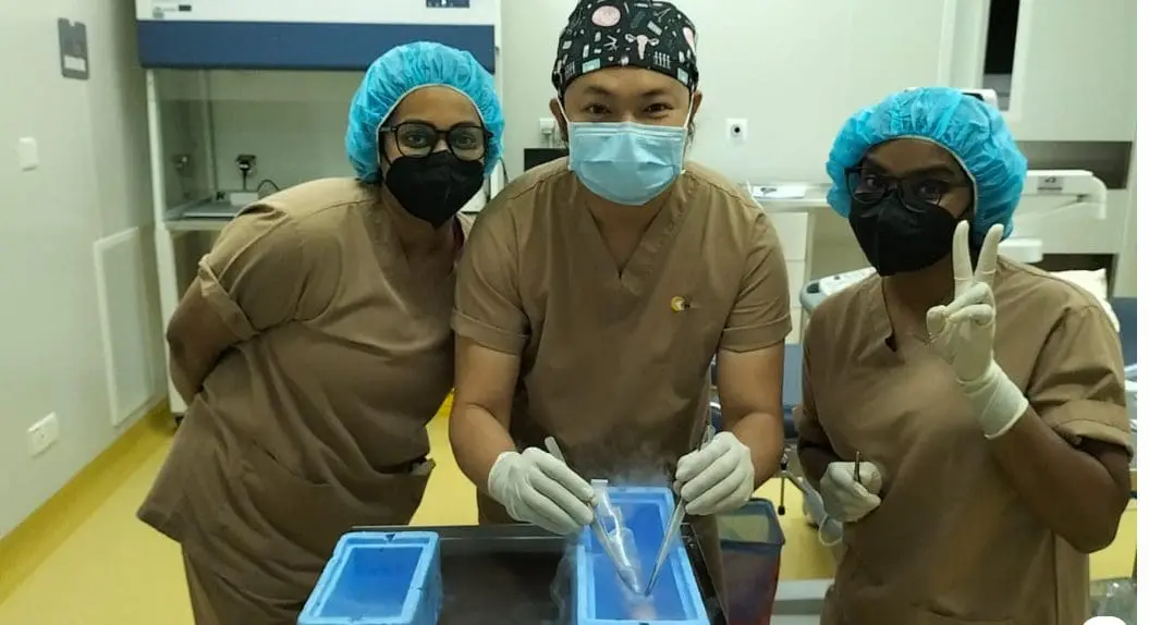 Dr Faizal performing OTC