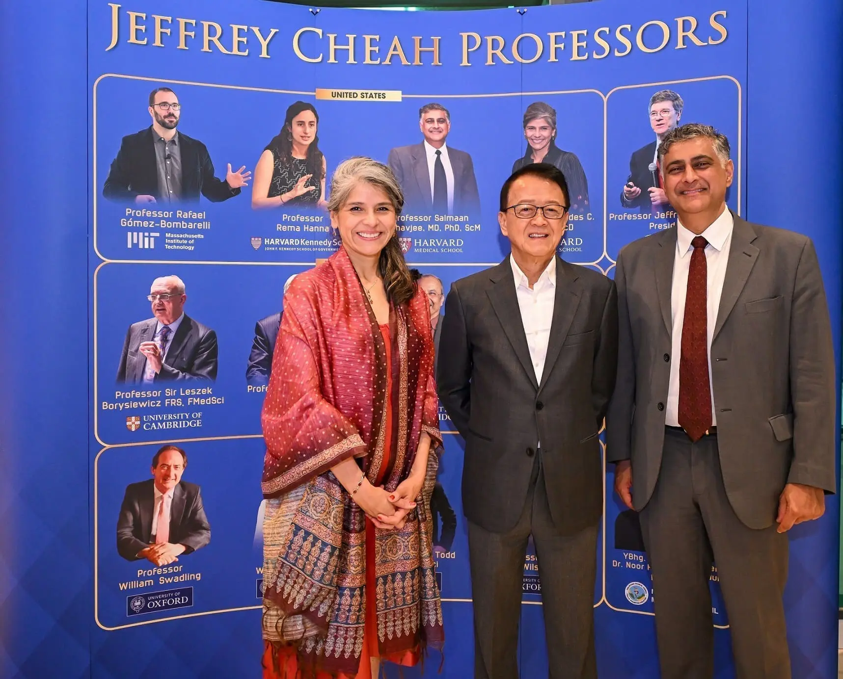 Photo [From left] Professor Mercedes Becerra, Tan Sri Dato’ Seri Dr. Sir Jeffrey Cheah KBE AO and Professor Salmaan Keshavjee.