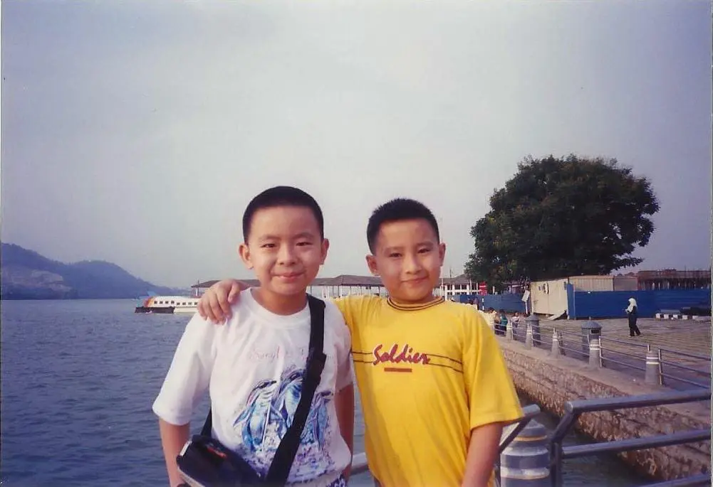 Ian chew during childhood