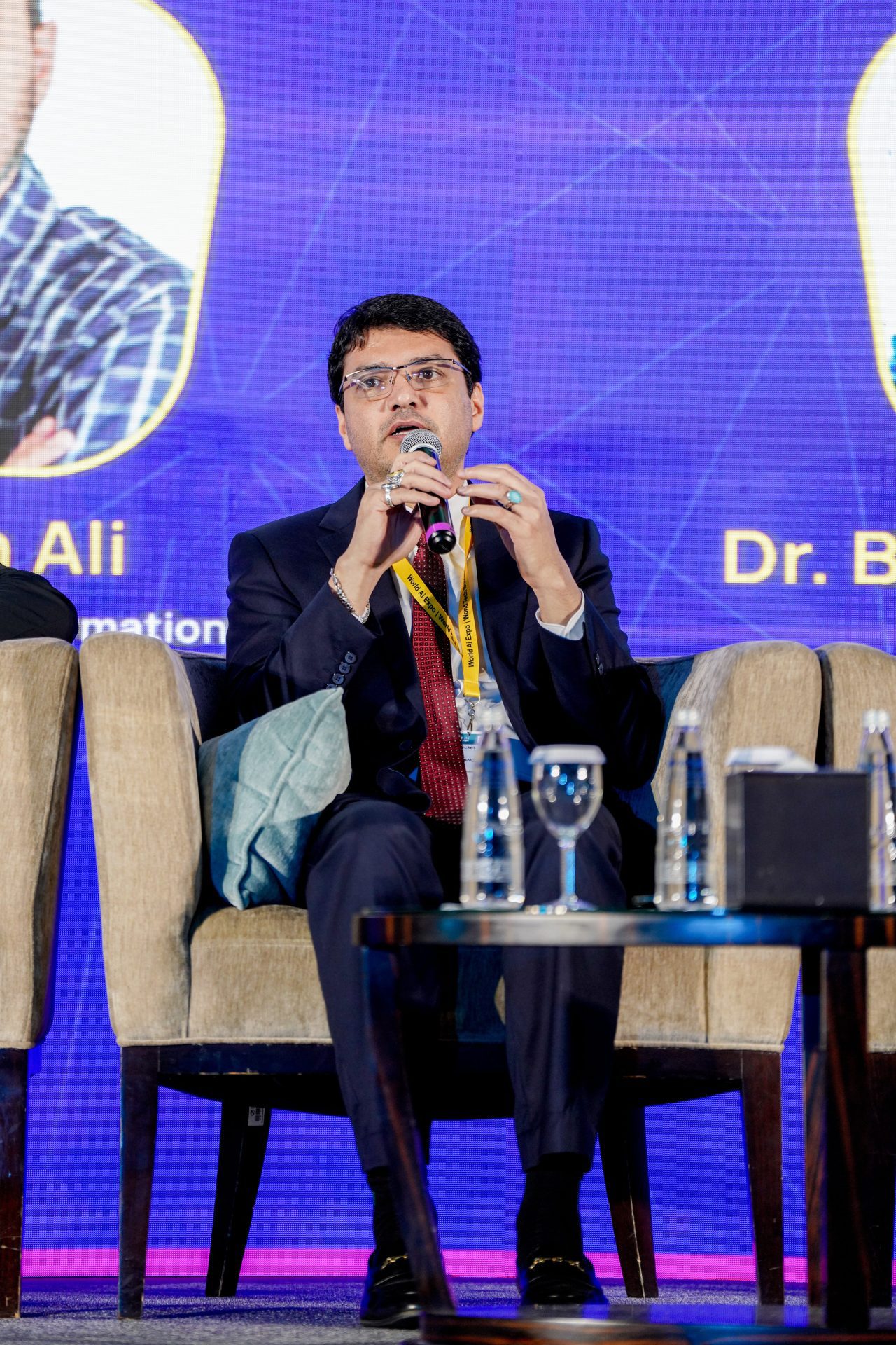 Pictures 2_Dr Behrang Parhizkar, Chief Executive Officer of Chamrun Digital Group presenting Reliable Agentic AI solutions