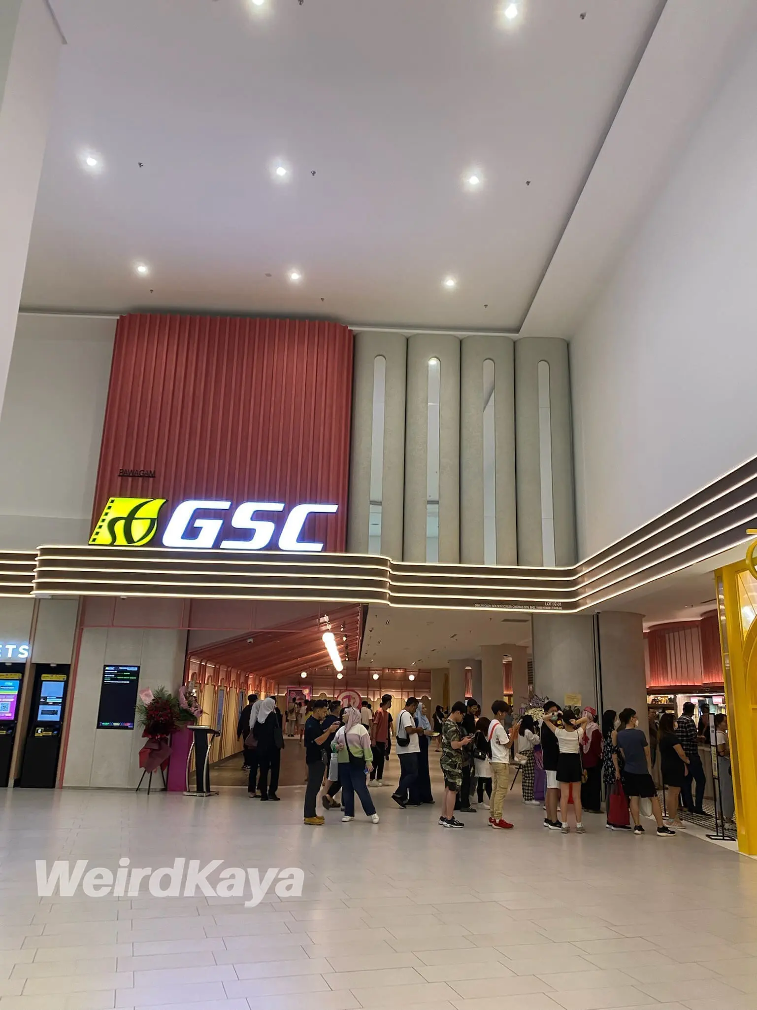 pink GSC in Lalaport