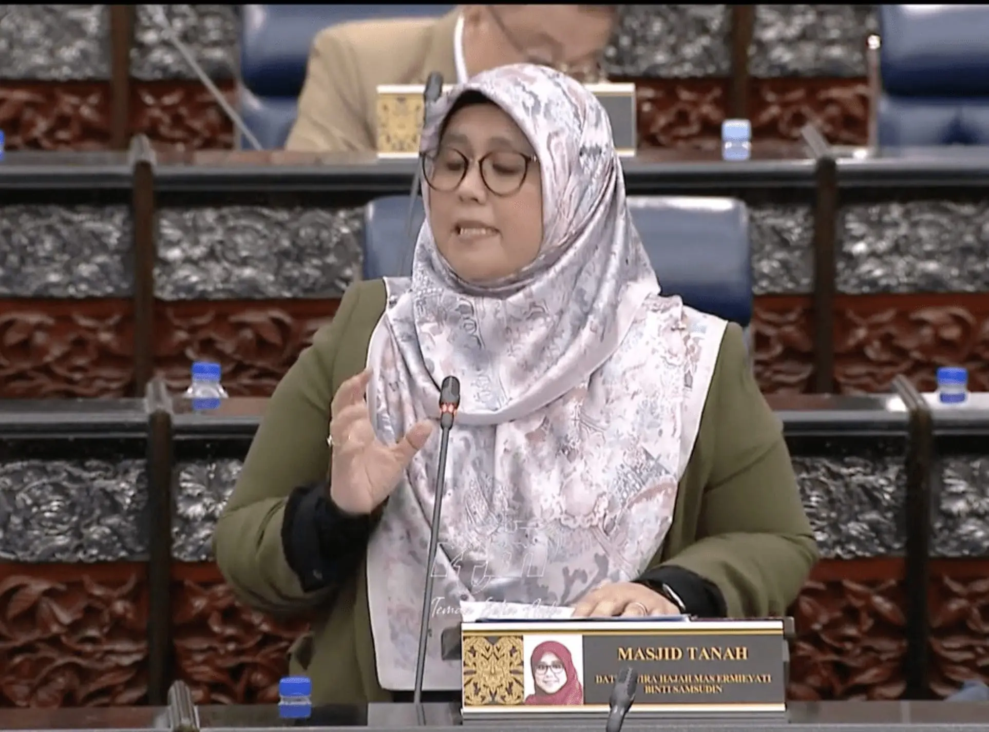 PN MP Disappointed By Anwar's Budget 2023 Speech As 'Bumiputera' Was Mentioned Only 6 Times 04