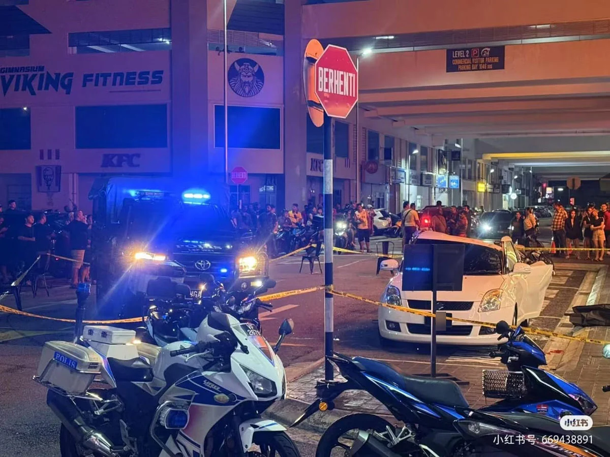 Police at scene of fall in KL
