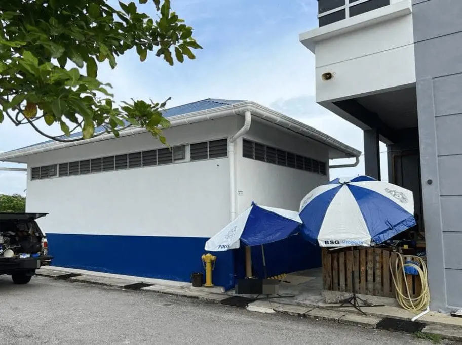 Police shot himself to death penang.pn3