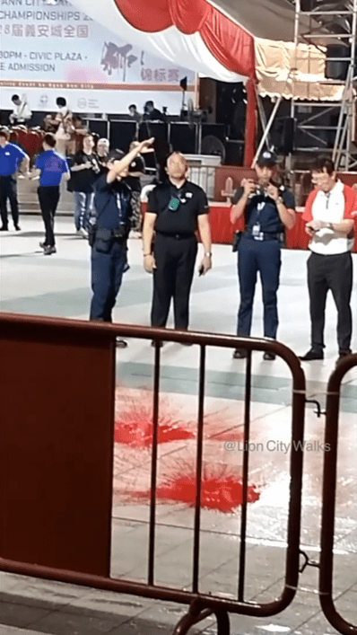 Red paint vandalism in SG (2)