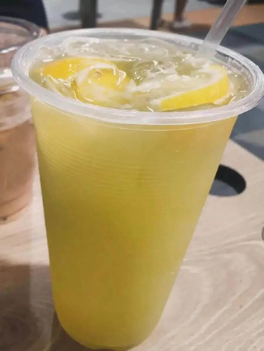 RM18 Sugarcane water