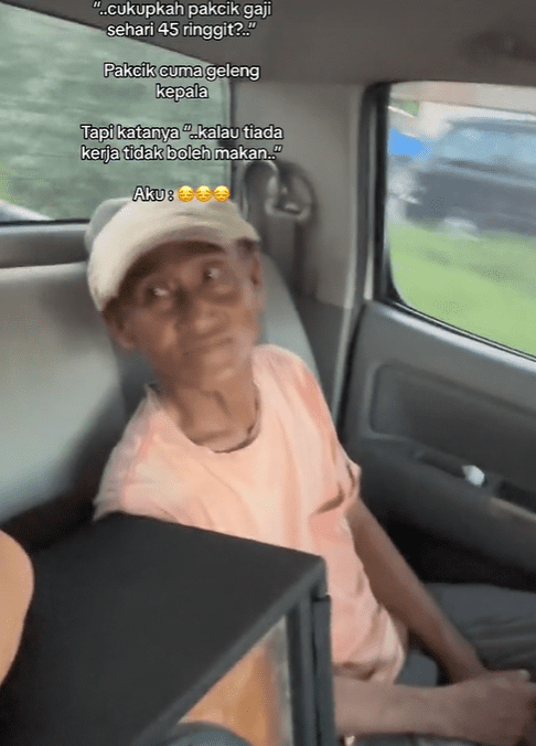 70yo M'sian Man Walks 2km To Work To Support Family, Earns Only RM45 A Day