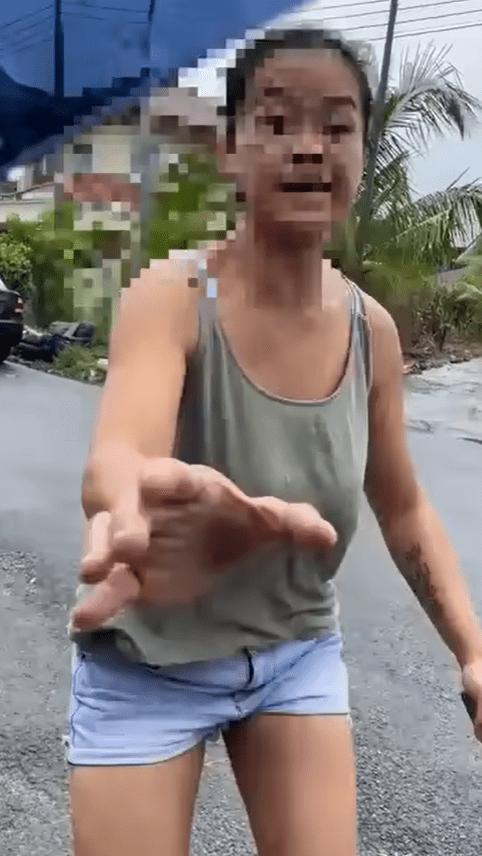 M'sian Woman Refuses To Pay And Beats Grab Driver Who Didn't Stop At Petrol Station On The Way Home