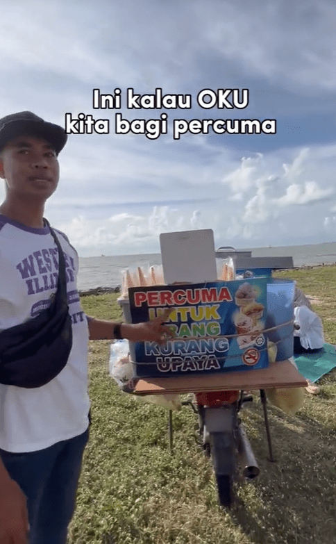 msian ice cream vendor giving out free ice cream to disabled customers