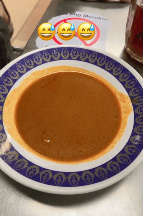 Man gets served a plate of curry instead of Maggi Kari Soup at Puchong mamak