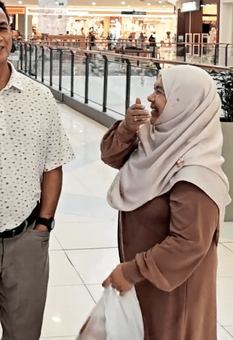 M'sian Man Anti Polygamy Wife Laughs