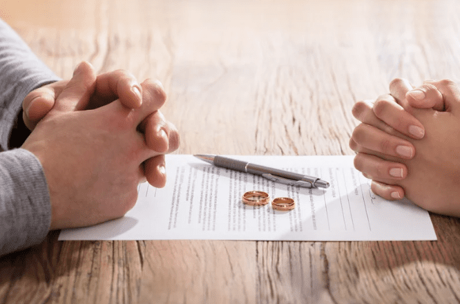 Couple filing for divorce