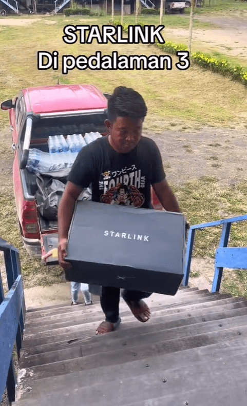 Sarawak Teacher Praised For Using His Own Funds To Purchase Starlink Device For His Students