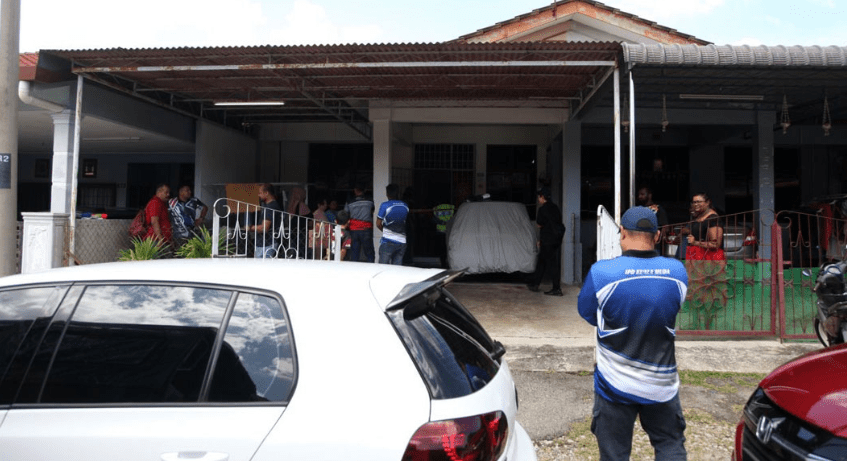 58yo M'sian Man Slits Wrist And Bleeds Out As He Allegedly Was Unable To Tolerate His Illness Anymore