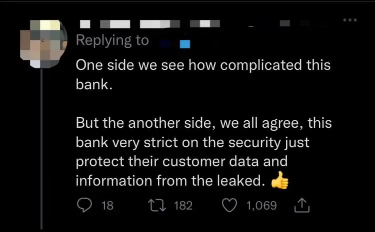 M'sian Woman Forced To Take Bedridden Mother To Bank With Ambulance After Staff Refuse To Come Over comment 3