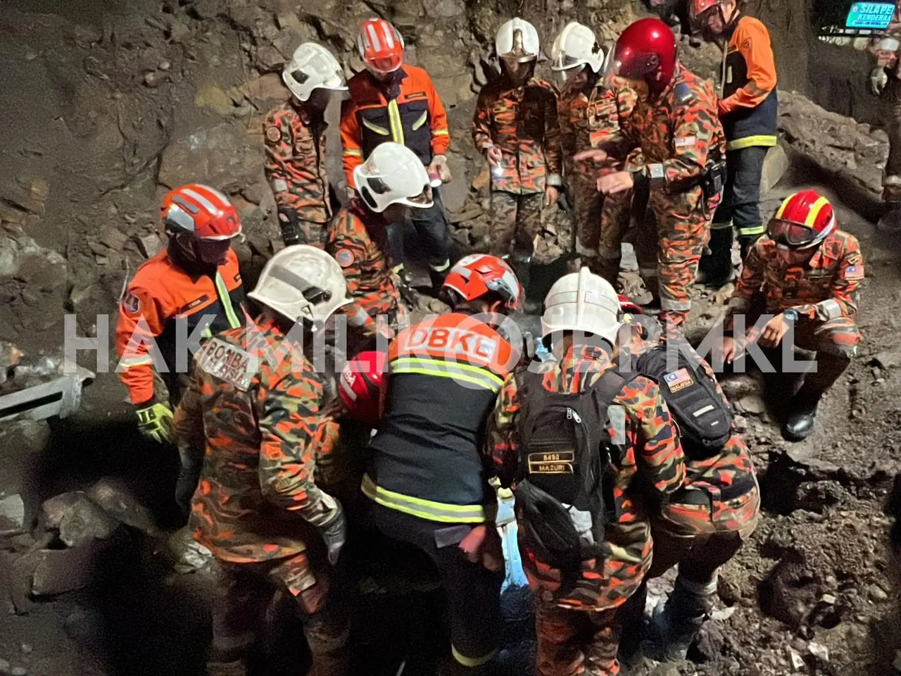 Seputeh Landslide security killed 05